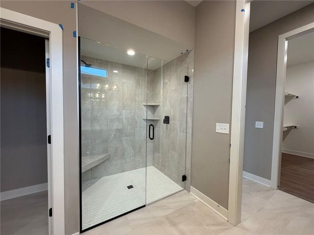 4628 SW Robinson Drive, Lee's Summit, MO 64083