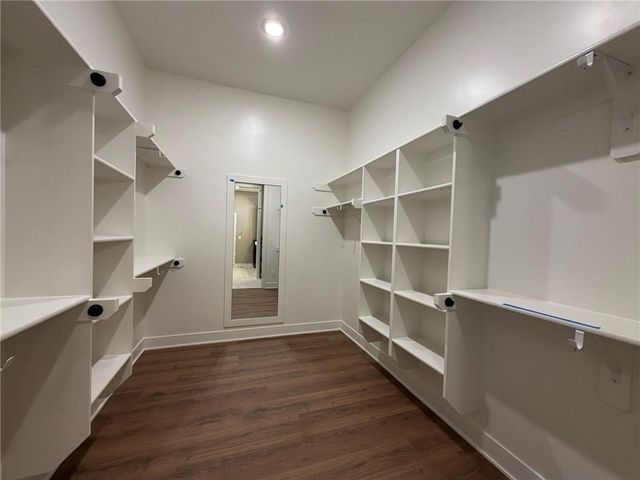 4628 SW Robinson Drive, Lee's Summit, MO 64083