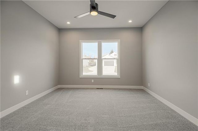 4628 SW Robinson Drive, Lee's Summit, MO 64083