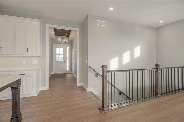 4628 SW Robinson Drive, Lee's Summit, MO 64083