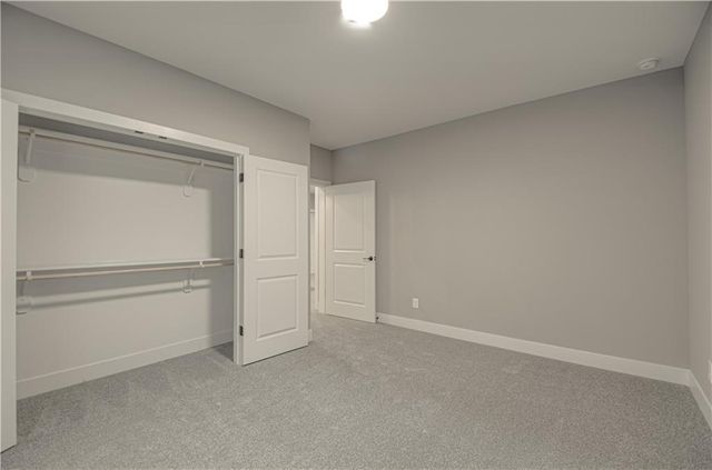 4628 SW Robinson Drive, Lee's Summit, MO 64083