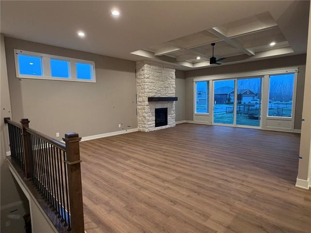 4628 SW Robinson Drive, Lee's Summit, MO 64083