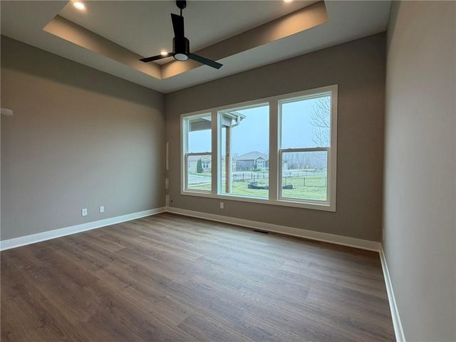 4628 SW Robinson Drive, Lee's Summit, MO 64083