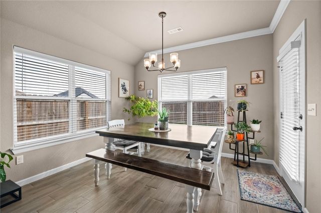 60 N Manhattan Way, Fayetteville, AR 72704