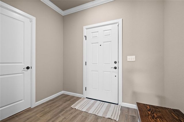 60 N Manhattan Way, Fayetteville, AR 72704