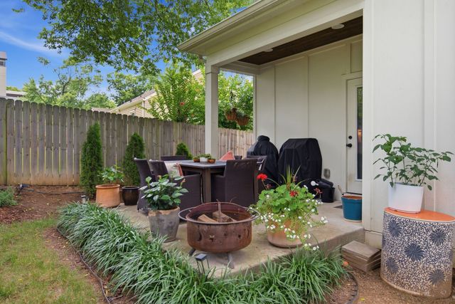 521 Waycross Dr, Nashville, TN 37211