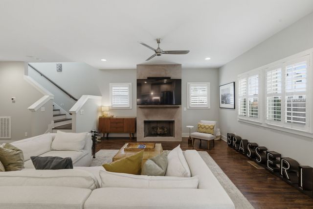 521 Waycross Dr, Nashville, TN 37211