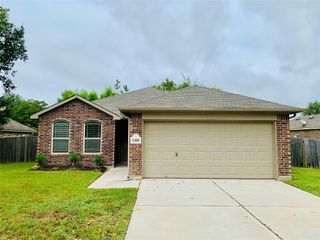 12402 Ridgecrest Drive, Willis, TX 77318