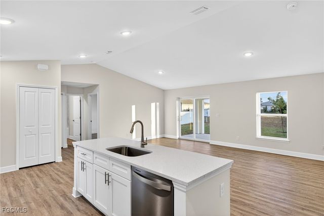 1706 NW 5th ST, Cape Coral, FL 33993