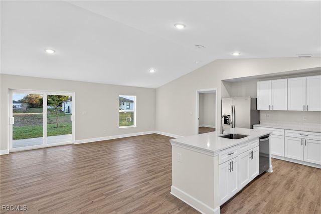 1706 NW 5th ST, Cape Coral, FL 33993