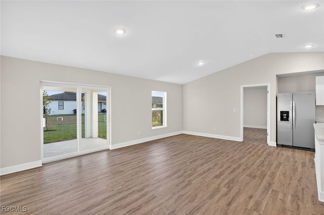 1706 NW 5th ST, Cape Coral, FL 33993