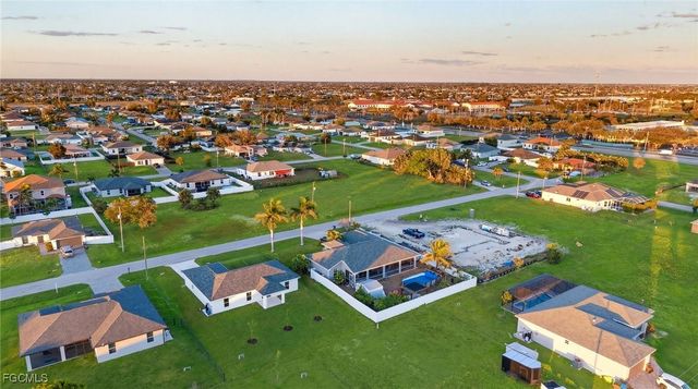 1706 NW 5th ST, Cape Coral, FL 33993