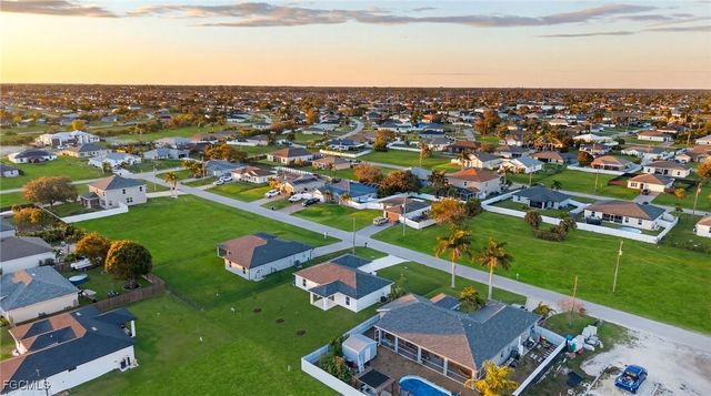 1706 NW 5th ST, Cape Coral, FL 33993