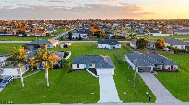 1706 NW 5th ST, Cape Coral, FL 33993