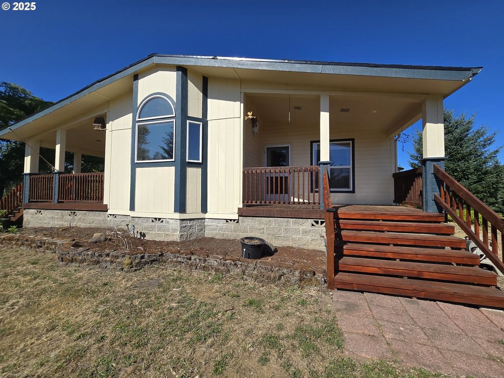 290 BENTRIDGE Rd, Oakland, OR 97462