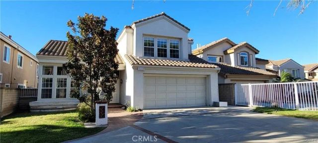 8604 E Windsong Drive, Anaheim Hills, CA 92808