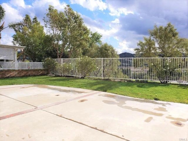 8604 E Windsong Drive, Anaheim Hills, CA 92808