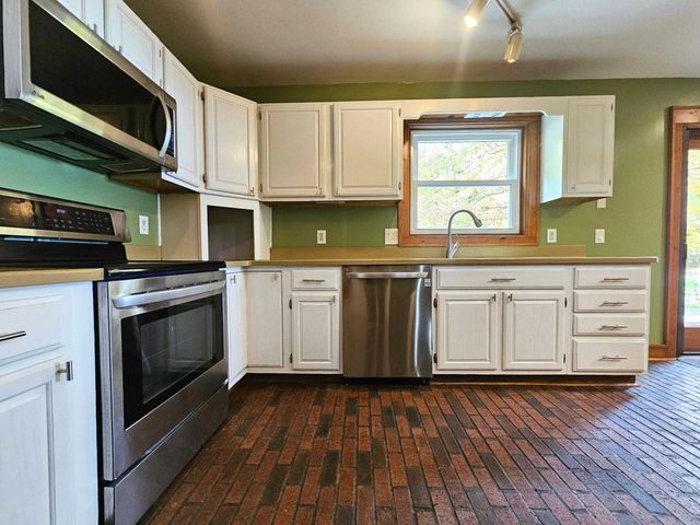 2206 Delwood Drive, Clio, MI 48420