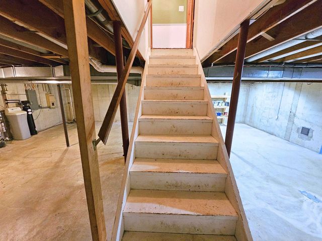 2206 Delwood Drive, Clio, MI 48420