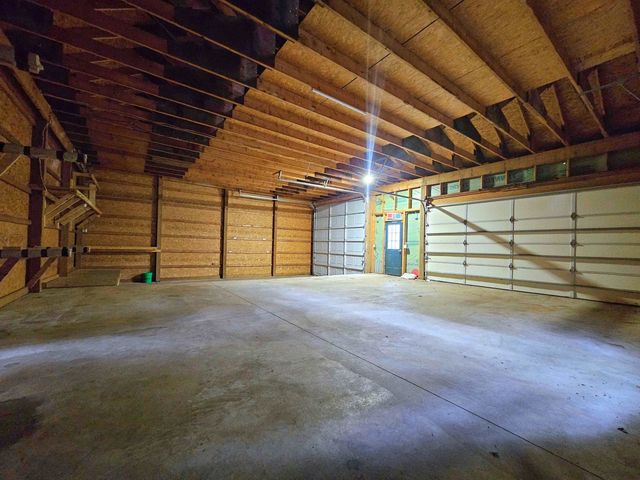 2206 Delwood Drive, Clio, MI 48420
