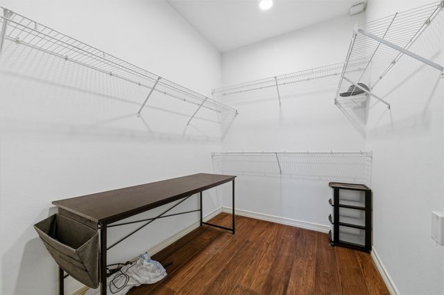 330 Las Colinas Boulevard E 236, Irving, TX 75039