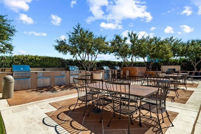 330 Las Colinas Boulevard E 236, Irving, TX 75039