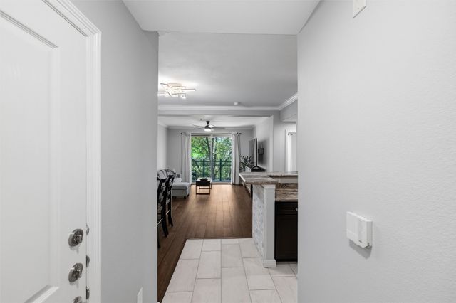 330 Las Colinas Boulevard E 236, Irving, TX 75039