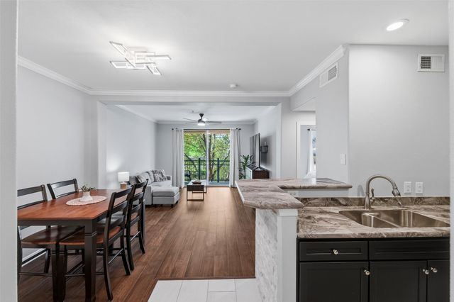 330 Las Colinas Boulevard E 236, Irving, TX 75039