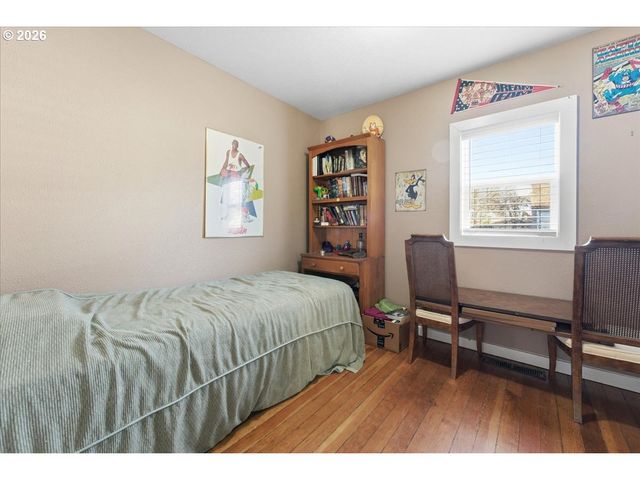 2725 Se 87TH Ave, Portland, OR 97266