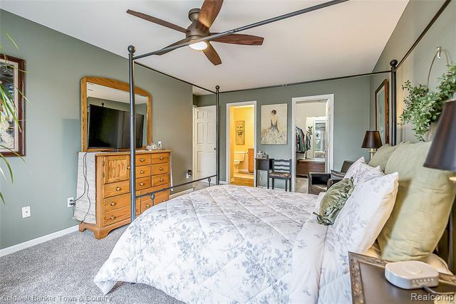 3377 Kneeland Circle, Howell, MI 48843