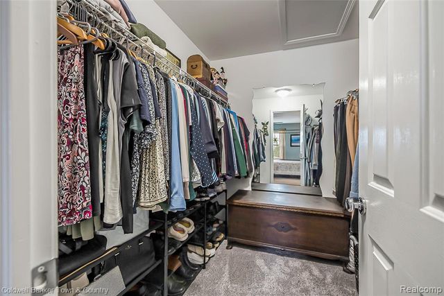 3377 Kneeland Circle, Howell, MI 48843