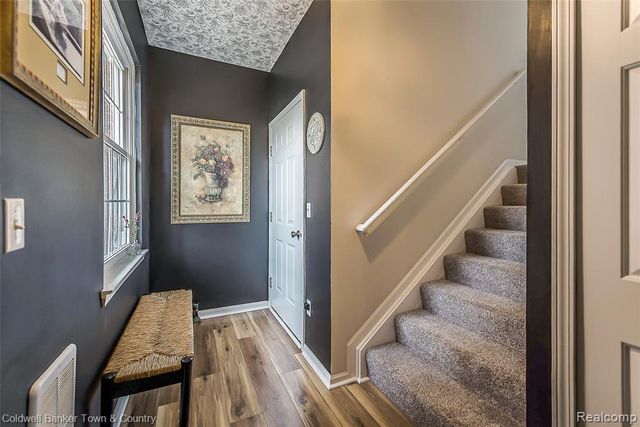 3377 Kneeland Circle, Howell, MI 48843