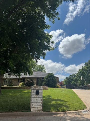 10917 Blue Stem Back Road, Oklahoma City, OK 73162