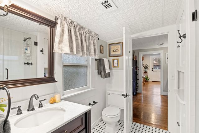 441 S Dallas Avenue, Lancaster, TX 75146