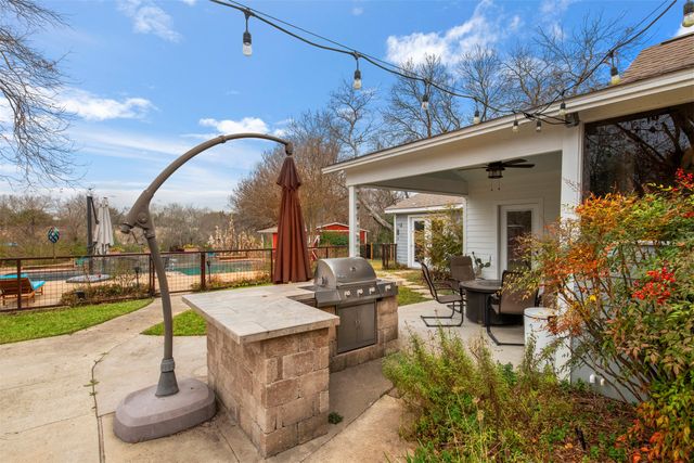 441 S Dallas Avenue, Lancaster, TX 75146