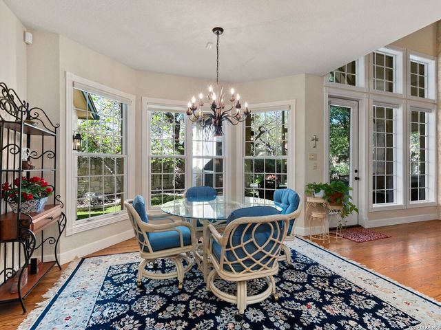 6 Walford Ct, San Antonio, TX 78257