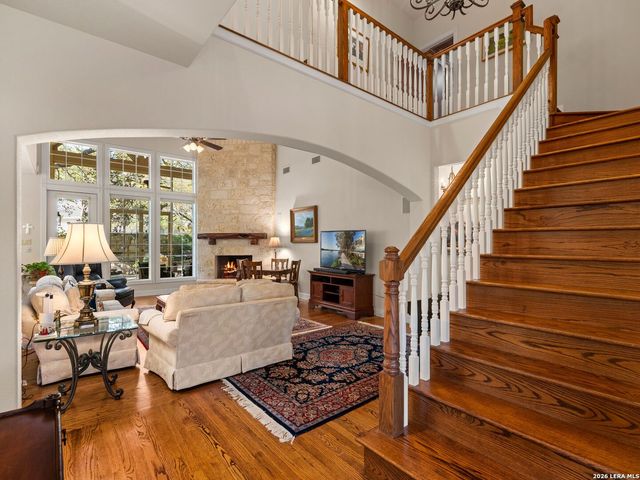 6 Walford Ct, San Antonio, TX 78257