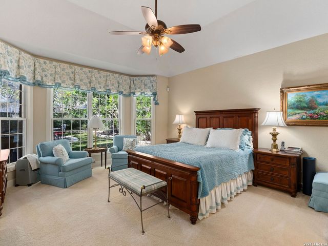 6 Walford Ct, San Antonio, TX 78257