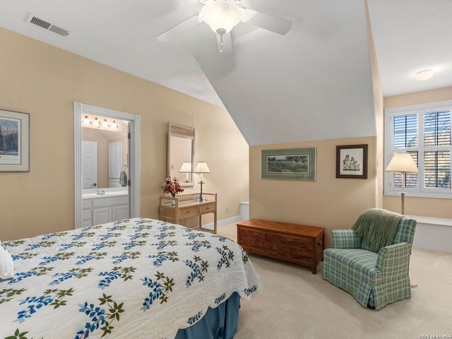 6 Walford Ct, San Antonio, TX 78257