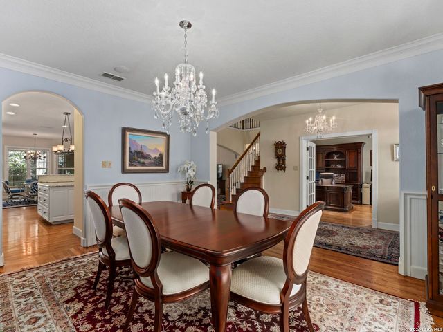 6 Walford Ct, San Antonio, TX 78257