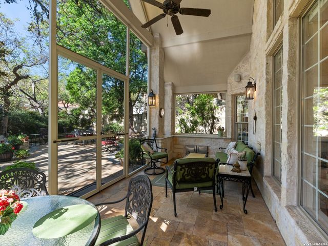 6 Walford Ct, San Antonio, TX 78257