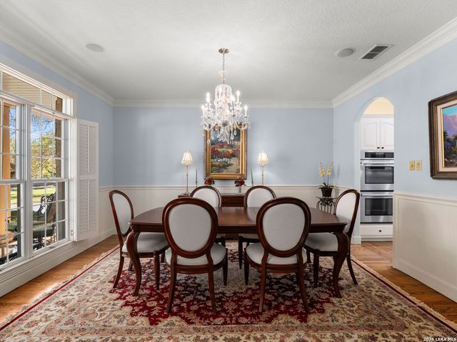 6 Walford Ct, San Antonio, TX 78257