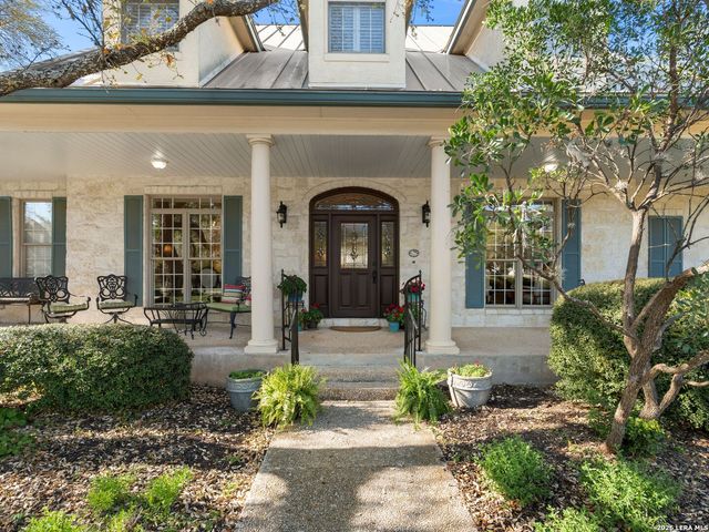 6 Walford Ct, San Antonio, TX 78257