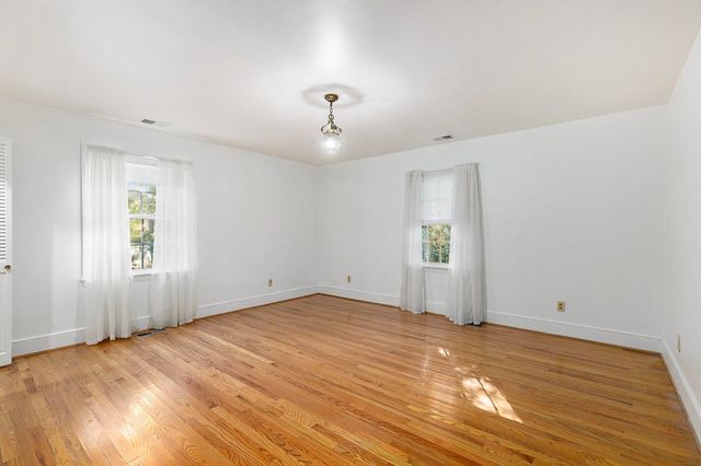 211 Pireway Rd., Tabor City, NC 28463