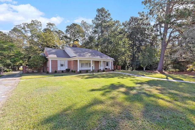 211 Pireway Rd., Tabor City, NC 28463