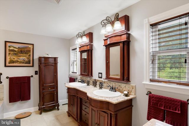 475 LUMBER ST, Middletown, PA 17057
