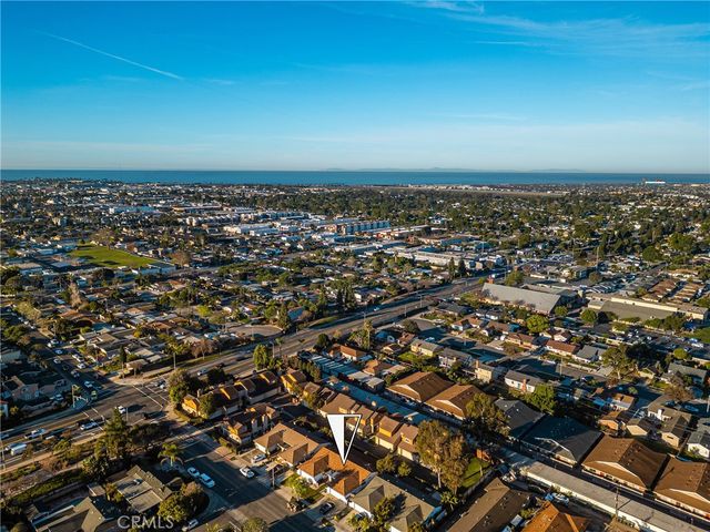 2171 Pomona, Costa Mesa, CA 92627