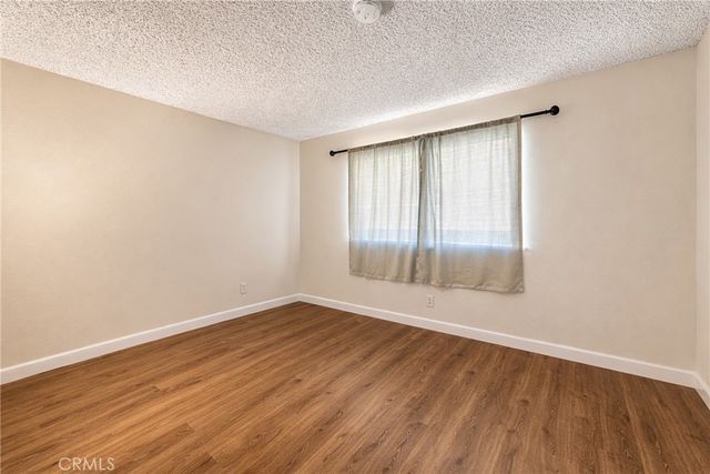 2171 Pomona, Costa Mesa, CA 92627