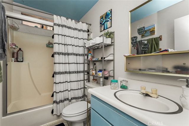 2171 Pomona, Costa Mesa, CA 92627
