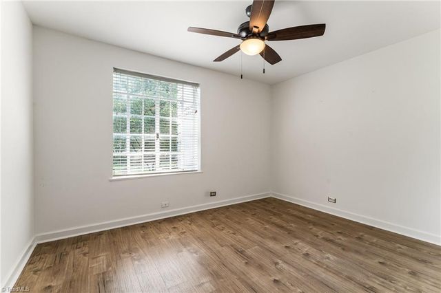 1700 N Elm Street O-1, Greensboro, NC 27408